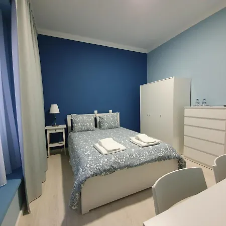 - Casa Amarela - * Faro