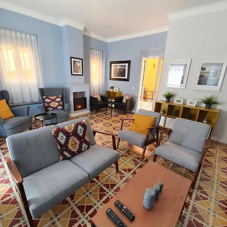 بيت ضيافة - Casa Amarela -