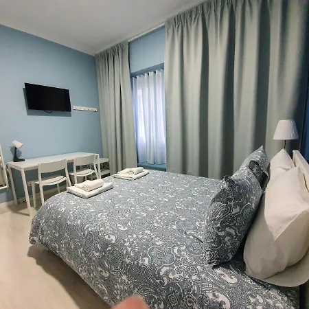 - Casa Amarela - 招待所 法鲁区